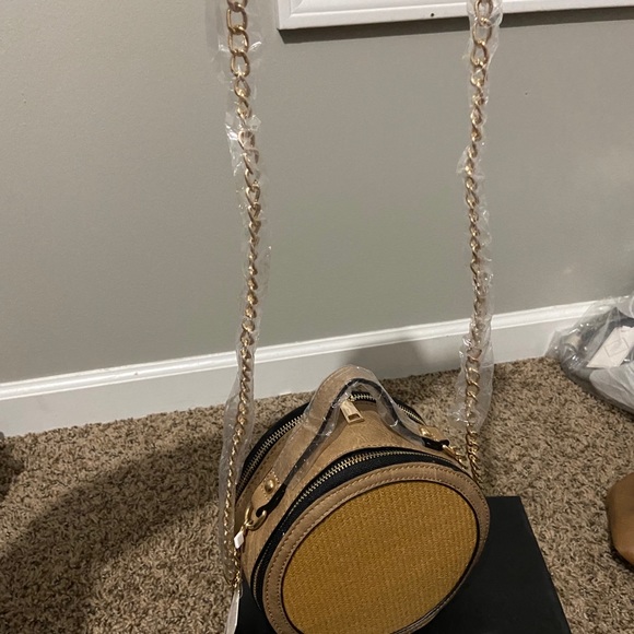 Handbag - Picture 3 of 4